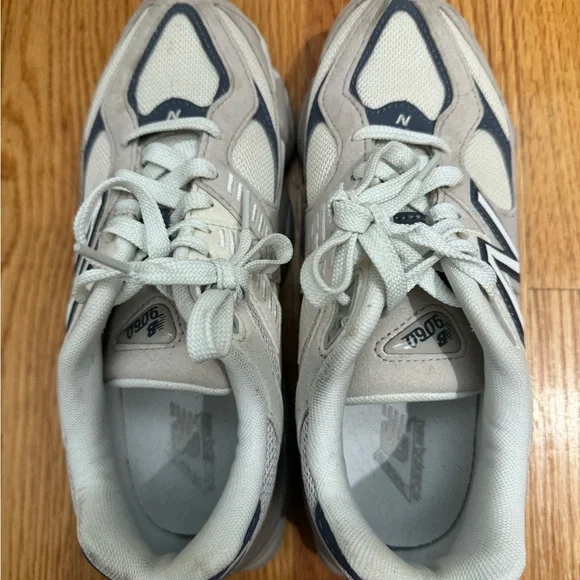 New Balance 9060 - Picture 4 of 4